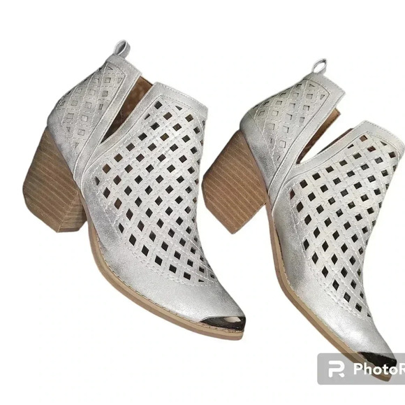 ARider Girl | silver Abby Bootie - Picture 4 of 5
